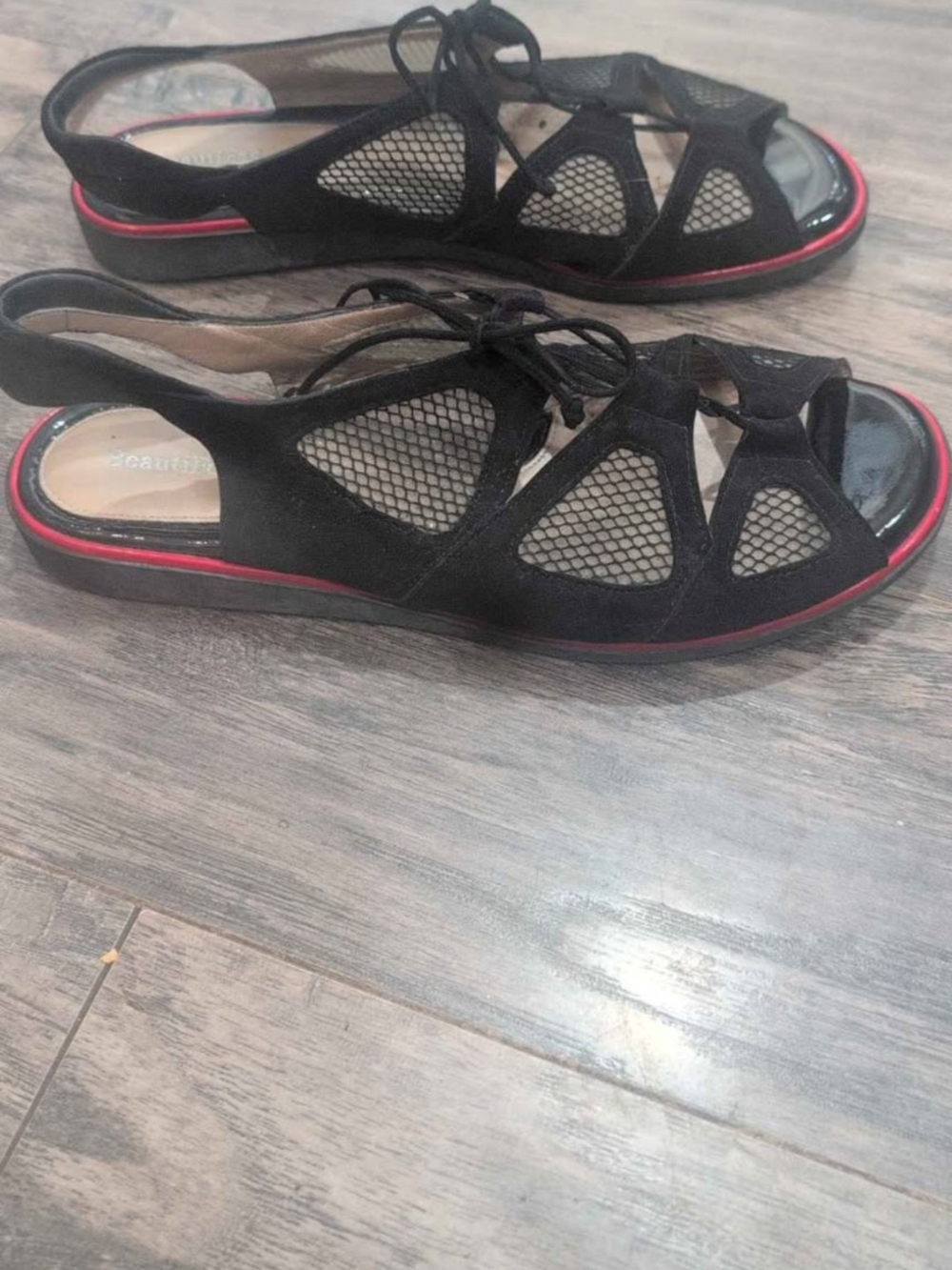 BeautiFeel Black Mesh Slingback Sandals with Red Trim